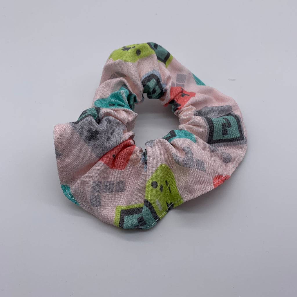 Game Boy Scrunchie - 90s Fashion Scrunchie - Gameboy Scrunchy